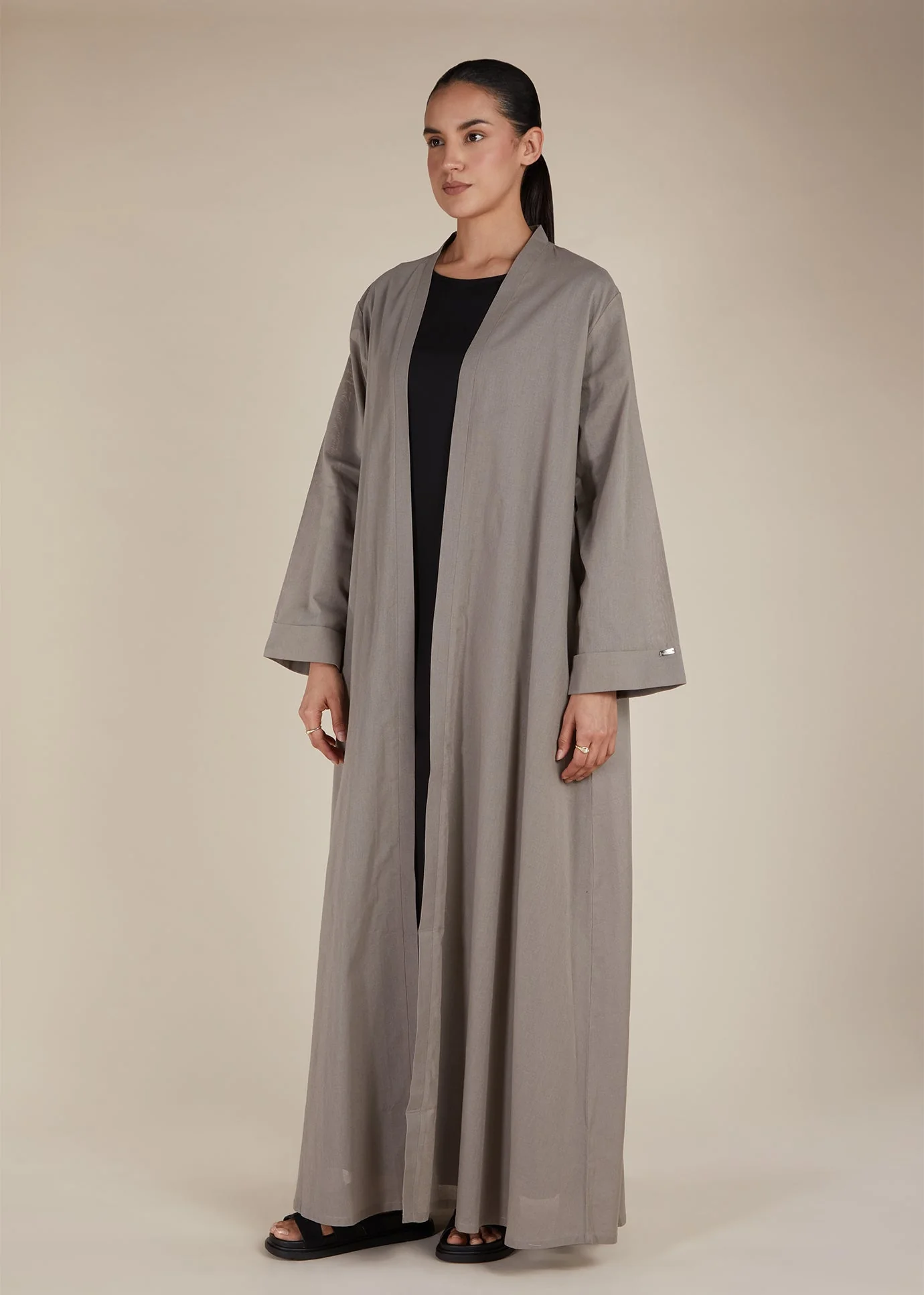 Linen Feel Open Abaya Dove Grey - Final Sale - Image 4