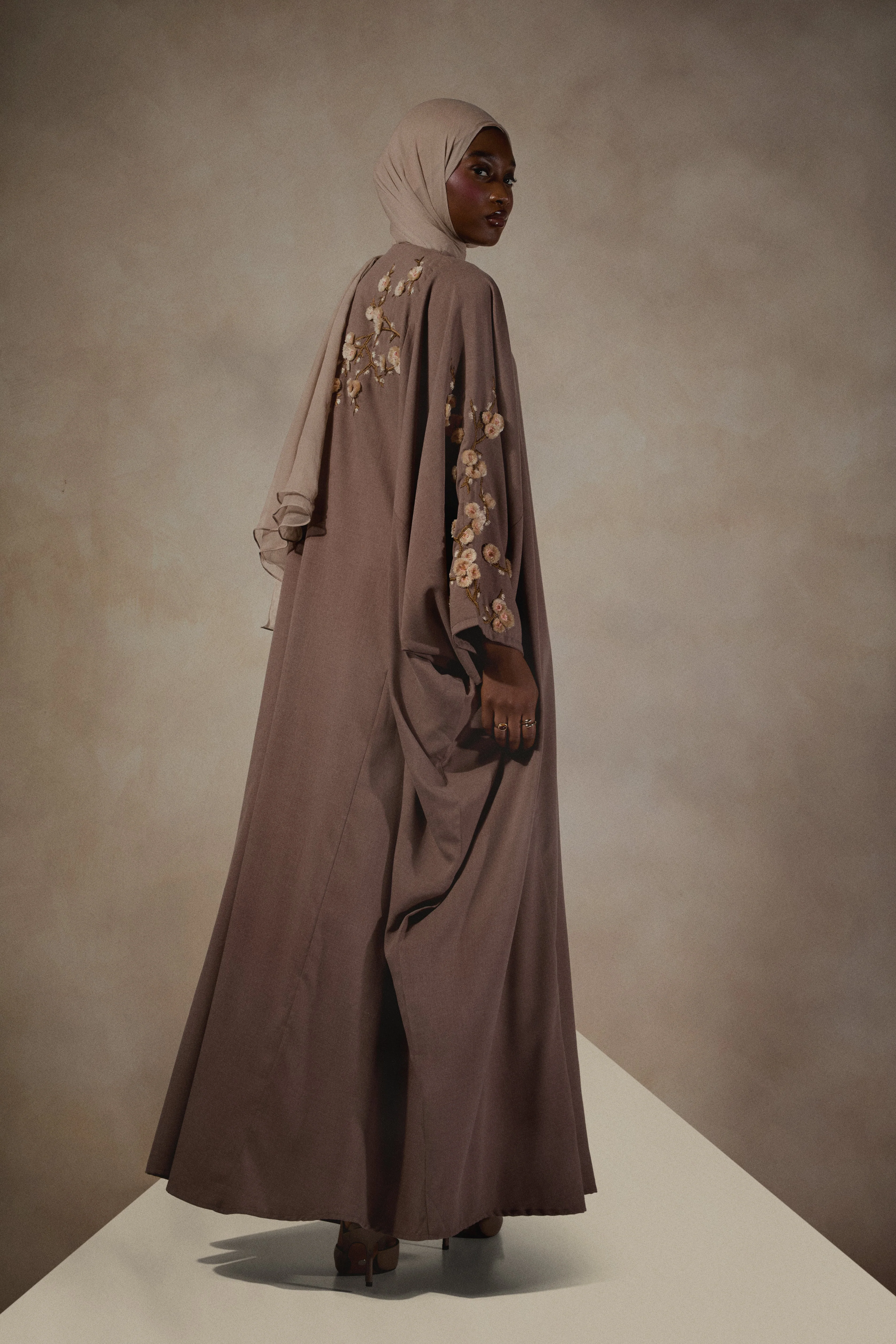 Sakura Kaftan - Image 9
