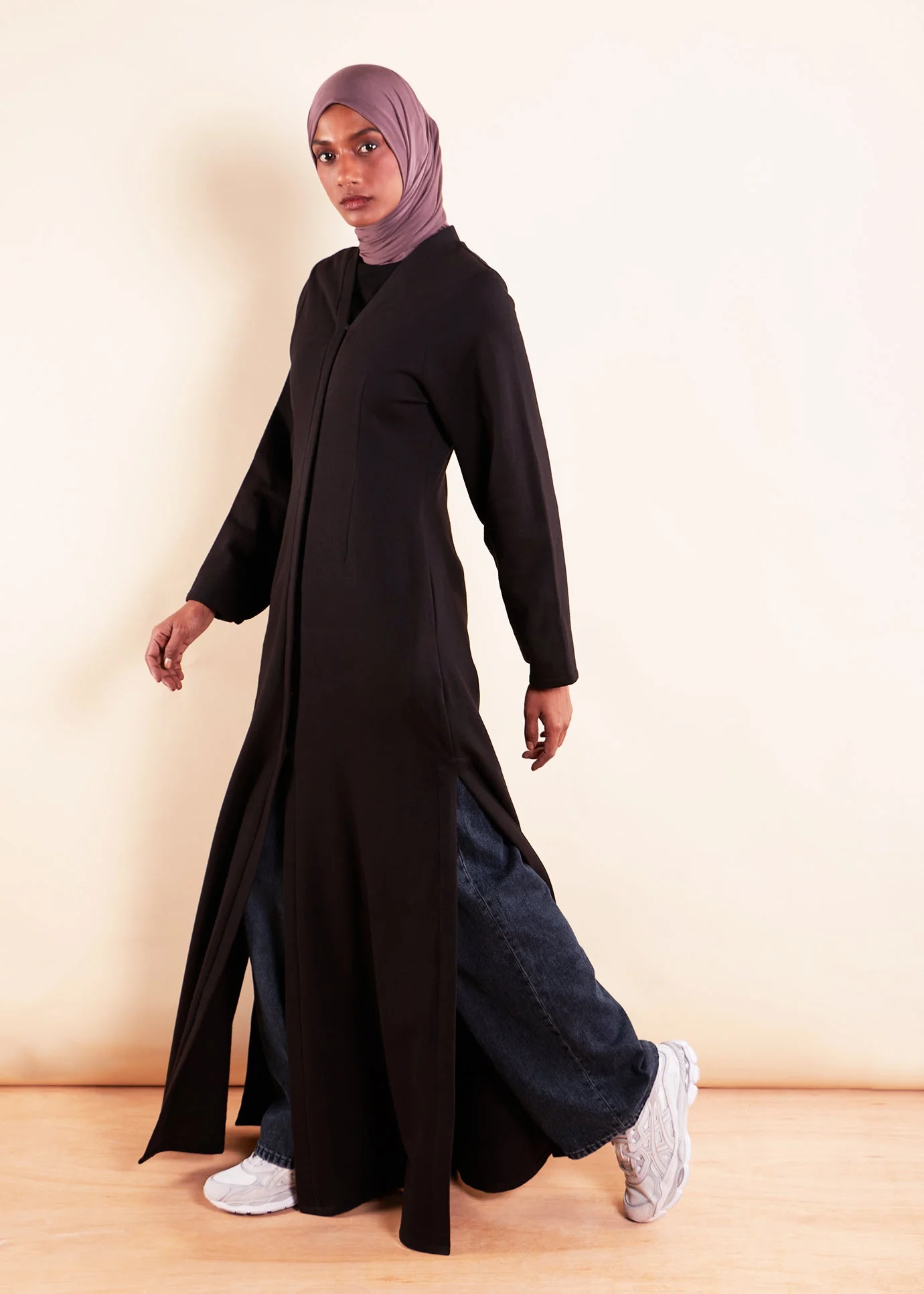 Slim Silhouette Cover Up Black - Final Sale - Image 4