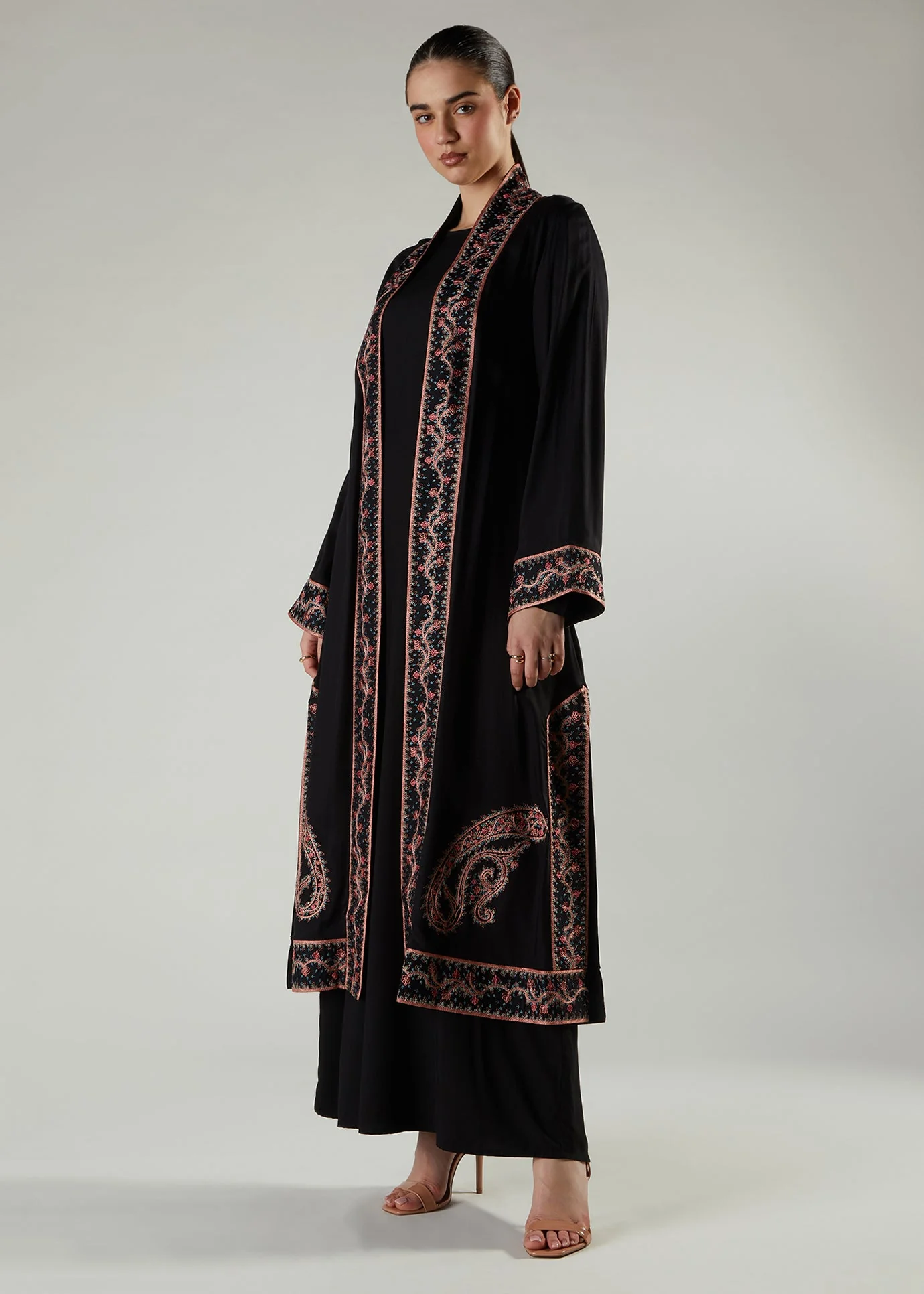 Trailing Vines Kimono - Image 2